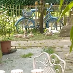 Holiday home Mit Minibauernhof Munster im Heidekreis