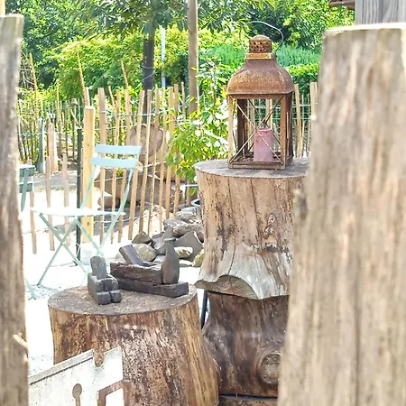 Holiday home Mit Minibauernhof